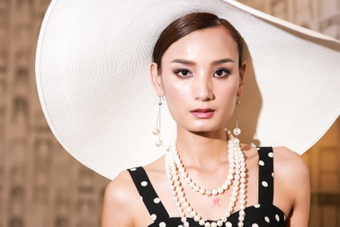 Chuyên gia trang điểm Nam Trung bật mí hậu trường của “We love summer”