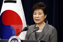Bà Park Geun-hye bị tố chỉ đạo Samsung đưa tiền cho các nhóm lợi ích