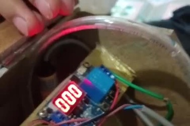 Phúc giới thiệu "Máy rửa tay sát khuẩn tự động"