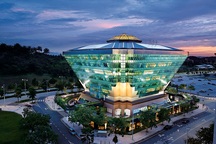 Tòa nhà kim cương siêu tiết kiệm năng lượng ở Malaysia