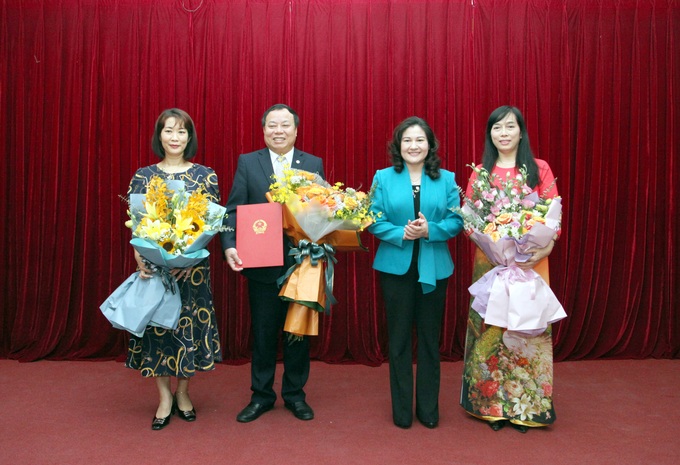 Bổ nhiệm ông Phùng Quốc Việt giữ chức Tổng biên tập Báo LĐ&XH - Ảnh 1. Bổ nhiệm ông Phùng Quốc Việt giữ chức Tổng biên tập Báo LĐ&XH - Ảnh 1.