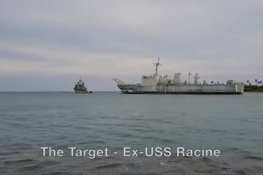 Cận cảnh tên lửa khai hỏa đánh chìm tàu chiến trong cuộc tập trận RIMPAC