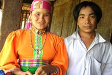 Trường kì “ăn cơm trước kẻng”