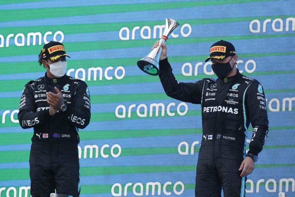 Chặng 4 mùa giải F1 2021: Hamilton đánh úp Verstappen, thong dong về đích - 7 Chặng 4 mùa giải F1 2021: Hamilton đánh úp Verstappen, thong dong về đích - 7