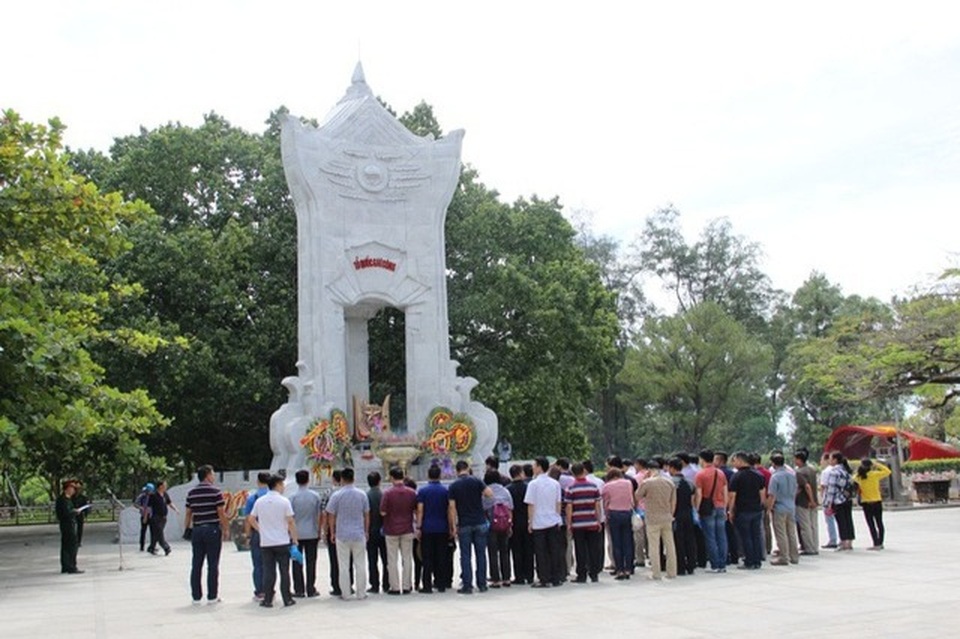 Đề xuất đặt tượng Trung tướng Đồng Sỹ Nguyên tại Nghĩa trang Trường Sơn - 1 Đề xuất đặt tượng Trung tướng Đồng Sỹ Nguyên tại Nghĩa trang Trường Sơn - 1
