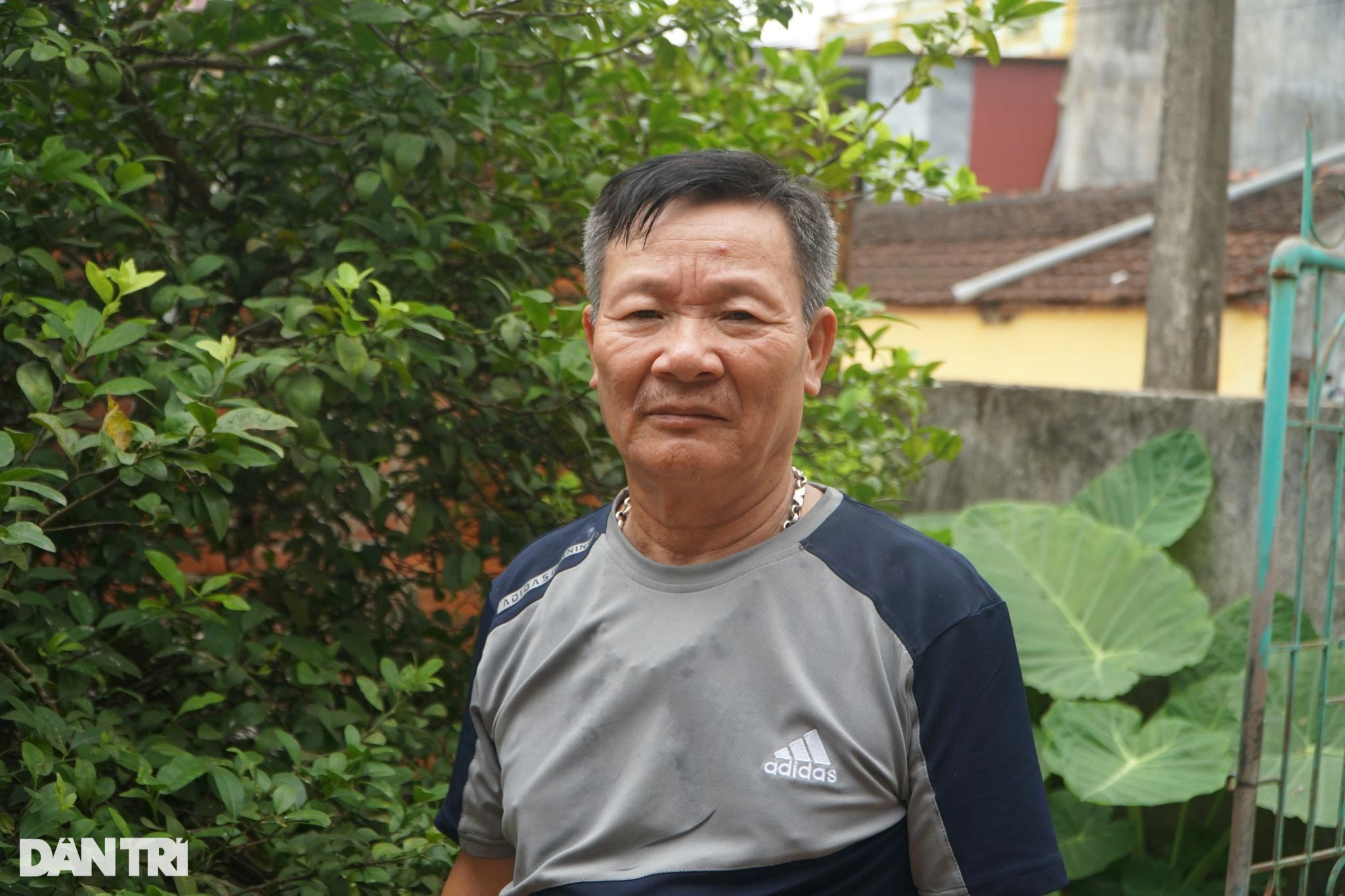 View - Nông dân dỡ bàn thờ làm xe chở lương thực lên chiến trường Điện Biên Phủ | Báo Dân trí