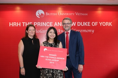 Công thức để ẵm trọn suất học bổng của cô sinh viên trường quốc tế BUV