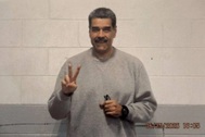 Cựu Tổng thống Venezuela Maduro đăng ảnh trong nhà tù Mỹ