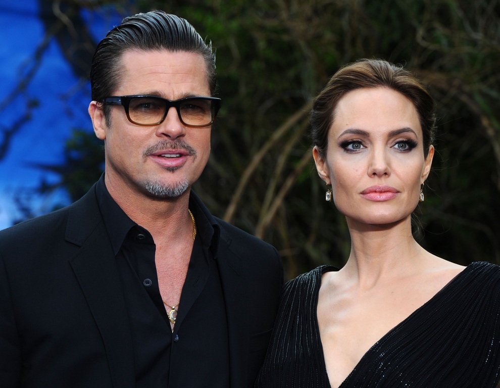 Angelina Jolie lại giành toàn quyền nuôi con từ tay Brad Pitt - 1 Angelina Jolie lại giành toàn quyền nuôi con từ tay Brad Pitt - 1