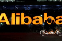 Vốn hóa Alibaba "bay" gần 500 tỷ USD sau một năm gặp biến cố