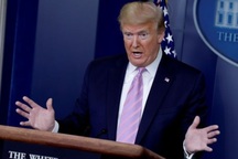 Ông Trump yêu cầu chính quyền Mỹ giúp Italia chống dịch