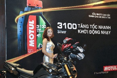 Lựa chọn và sử dụng dầu nhớt xe máy 