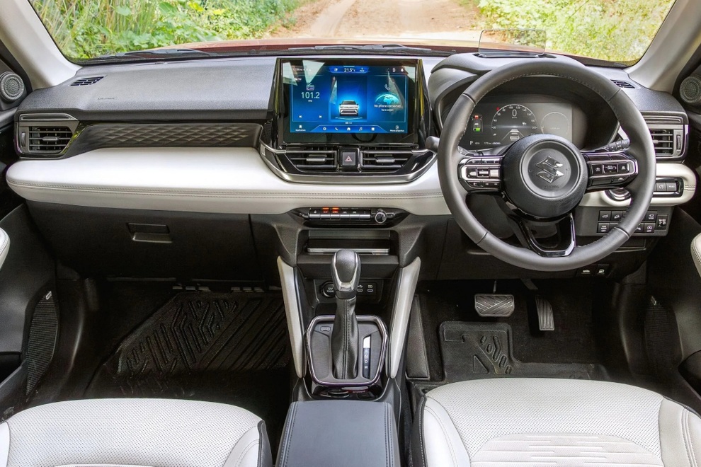 SUV cỡ B của Suzuki “rộng cửa” về Việt Nam, đối đầu Yaris Cross và Xforce - 3 SUV cỡ B của Suzuki “rộng cửa” về Việt Nam, đối đầu Yaris Cross và Xforce - 3
