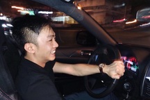 Chứng khoán lại "đỏ lửa", Cường đô la bỗng "vui trở lại