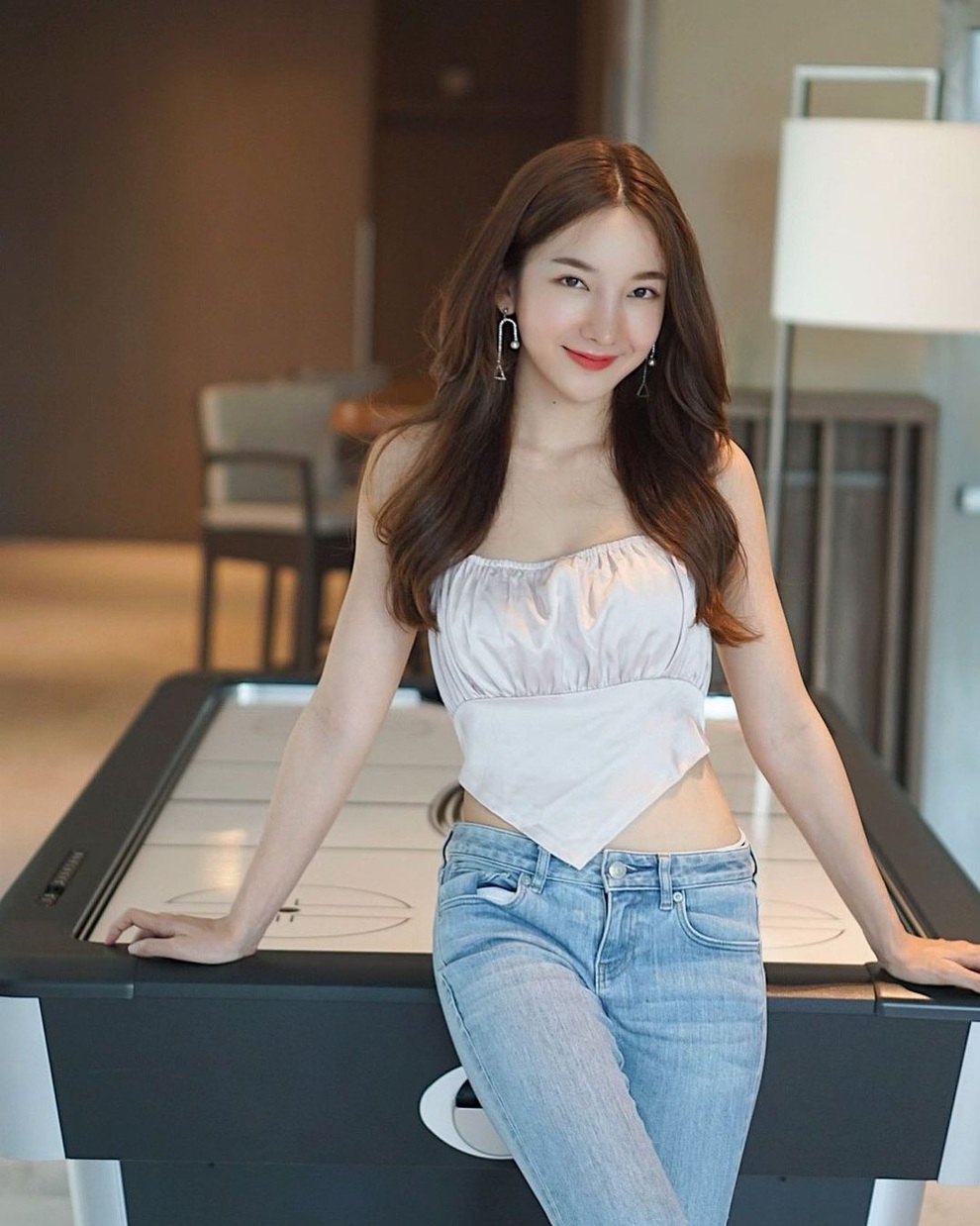 Thiếu nữ Thái Lan sở hữu nét đẹp thuần khiết hút triệu follow - 1 Thiếu nữ Thái Lan sở hữu nét đẹp thuần khiết hút triệu follow - 1