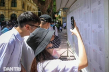 Hà Nội: Ngất ngưởng 1 "chọi" 19 vào lớp 6 chuyên Ngữ