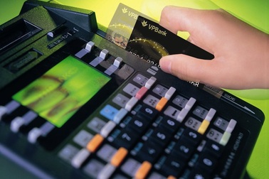 Vay tiền ngân hàng 0% lãi suất