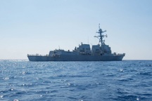 Tàu chiến Mỹ, Canada đi qua eo biển Đài Loan