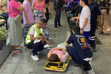 Người đàn ông hành hung chủ tiệm massage vì bị cấm livestream