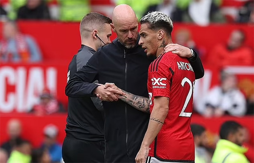 Man Utd báo tin cực vui, HLV Ten Hag mừng khôn xiết - 2 Man Utd báo tin cực vui, HLV Ten Hag mừng khôn xiết - 2