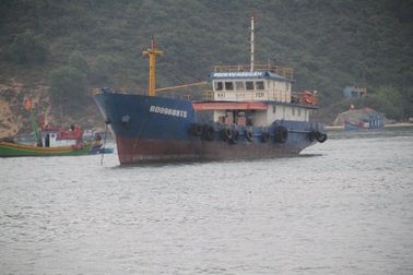 Phạt 1,8 tỷ đồng với 2 chủ tàu cá vi phạm vùng biển nước ngoài