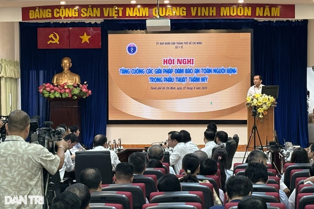 Chánh Thanh tra Sở Y tế TPHCM: Hoạt động lấn sân gây tai biến thẩm mỹ - 5 Chánh Thanh tra Sở Y tế TPHCM: Hoạt động lấn sân gây tai biến thẩm mỹ - 5