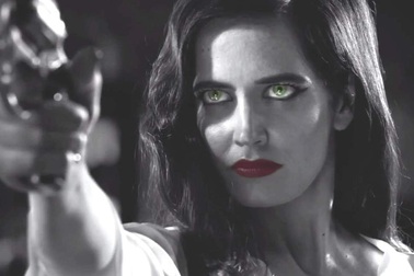 Minh tinh Pháp Eva Green: “Phụ nữ nào cũng sợ tuổi tác!”