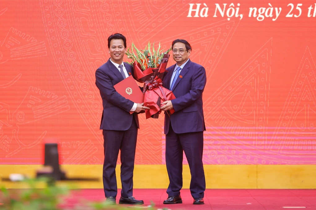 Tân Bộ trưởng Đặng Quốc Khánh: Sẽ đổi mới tư duy mạnh mẽ - 1 Tân Bộ trưởng Đặng Quốc Khánh: Sẽ đổi mới tư duy mạnh mẽ - 1