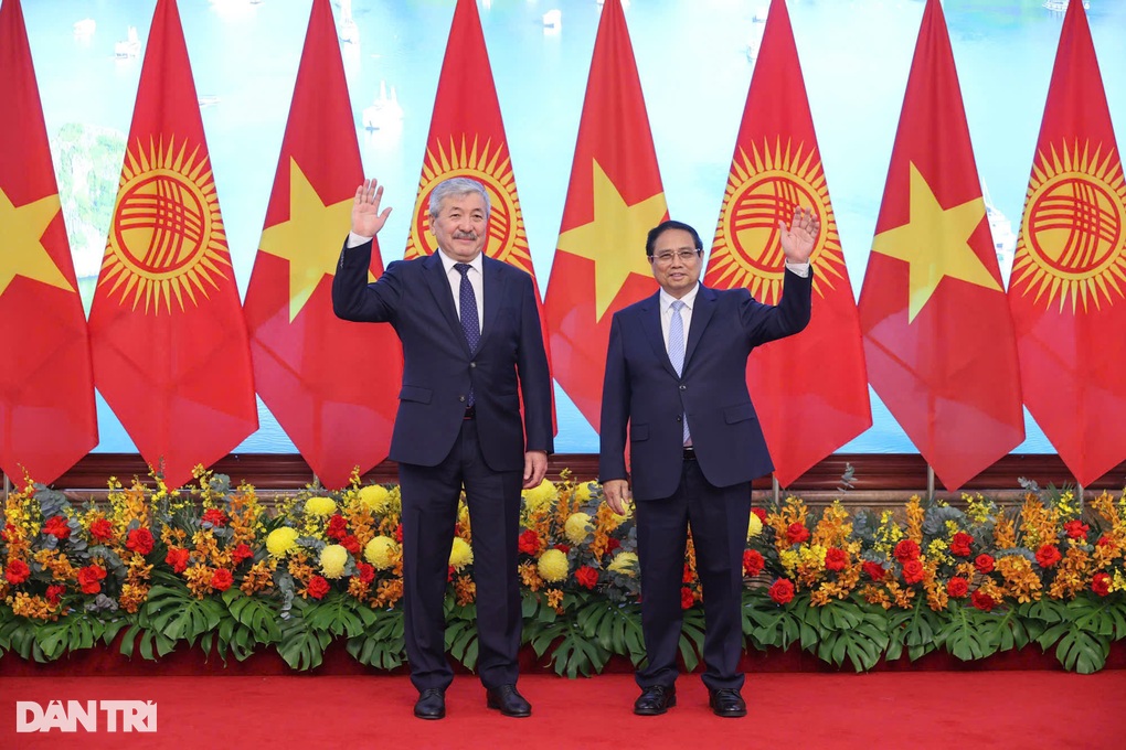 Việt Nam và Kyrgyzstan hướng tới nâng cấp quan hệ lên Đối tác Toàn diện - 1 Việt Nam và Kyrgyzstan hướng tới nâng cấp quan hệ lên Đối tác Toàn diện - 1
