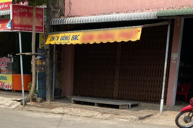 Vợ chồng chủ tiệm vàng biến mất cùng khoản nợ gần 100 tỷ đồng