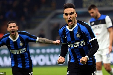 Barcelona chuẩn bị chi 100 triệu bảng để tìm người thay Luis Suarez