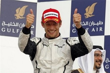 Button lại đăng quang, Ferrari có điểm đầu tay