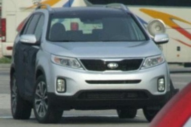 Hình ảnh đầu tiên về xe Kia Sorento phiên bản 2014
