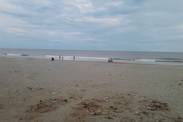 Tắm biển, 3 học sinh tiểu học chết đuối thương tâm