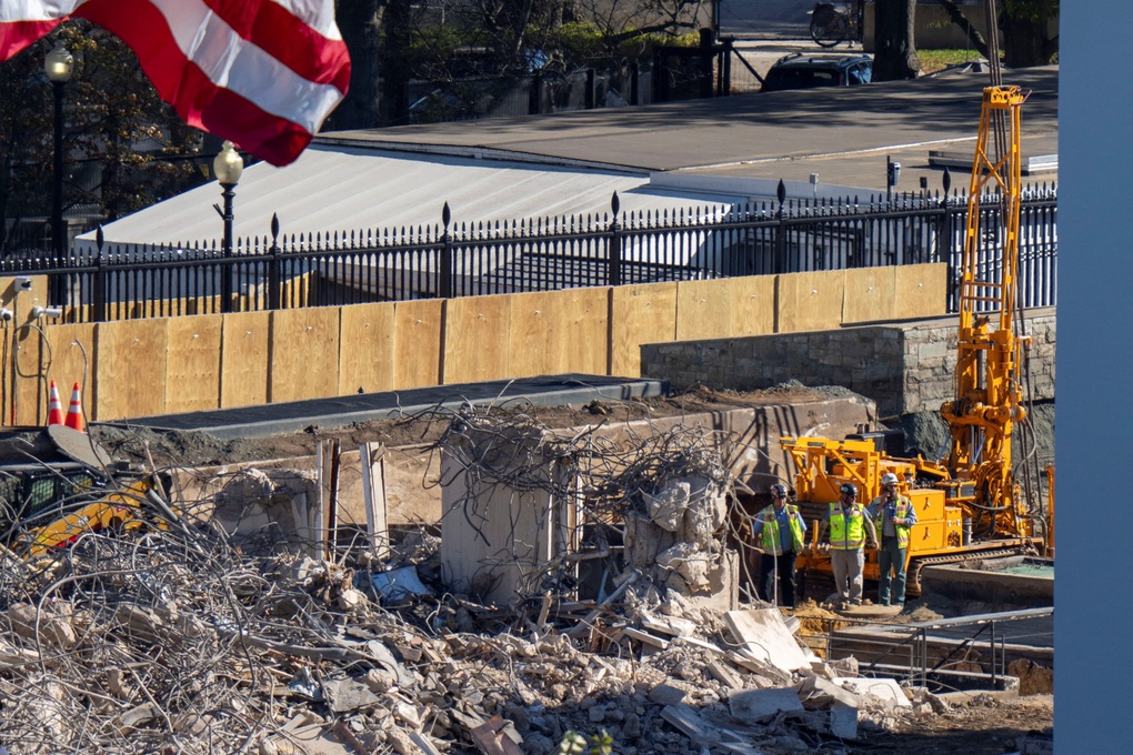 Cánh Đông Nhà Trắng “biến mất” sau 123 năm - 3 Cánh Đông Nhà Trắng “biến mất” sau 123 năm - 3