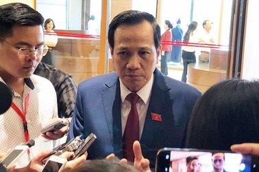 Bộ trưởng Lao động: Không có chuyện tăng tuổi nghỉ hưu để quan chức giữ ghế!