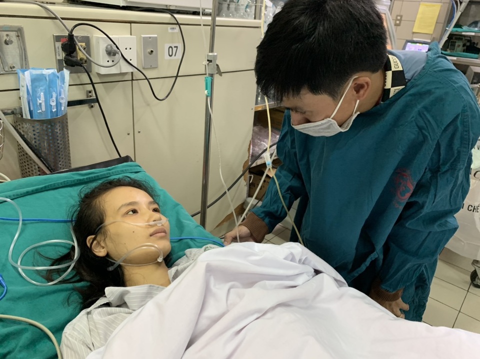 Thai phụ nguy kịch buộc phải mổ bắt con cầu cứu các nhà hảo tâm giúp đỡ - 6 Thai phụ nguy kịch buộc phải mổ bắt con cầu cứu các nhà hảo tâm giúp đỡ - 6