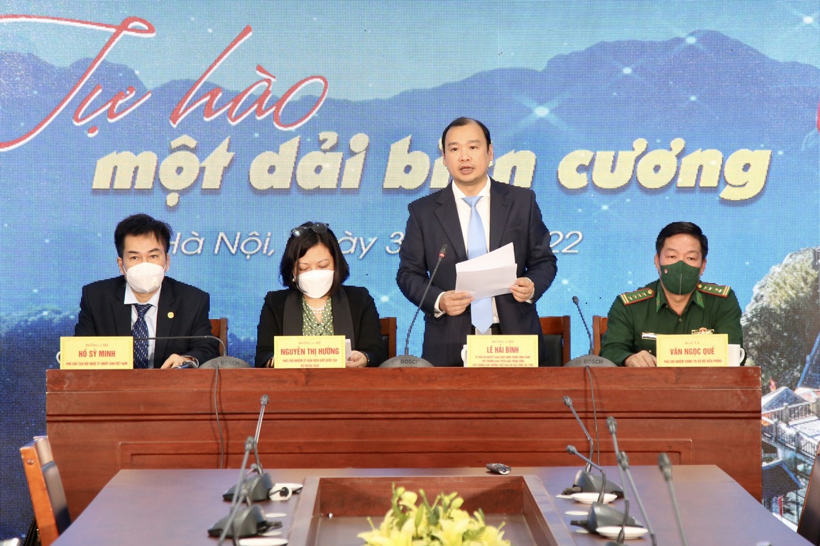 Khai mạc triển lãm thực tế ảo Tự hào một dải biên cương - 4 Khai mạc triển lãm thực tế ảo Tự hào một dải biên cương - 4