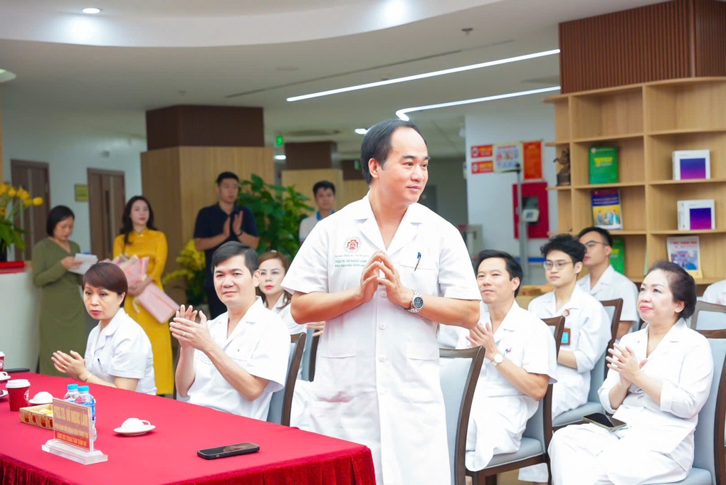 Trung tâm thẩm mỹ 108 nhận chuyển giao máy hút mỡ tạo hình Vaserlipo - PowerX hiện đại - 4 Trung tâm thẩm mỹ 108 nhận chuyển giao máy hút mỡ tạo hình Vaserlipo - PowerX hiện đại - 4