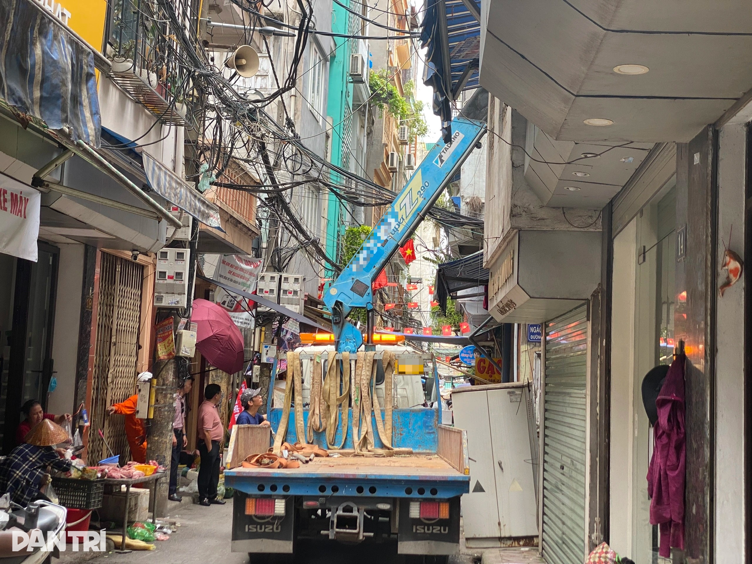 Thực hư chuyện mất điện ở Hà Nội dịp nắng nóng kỷ lục  - 3
