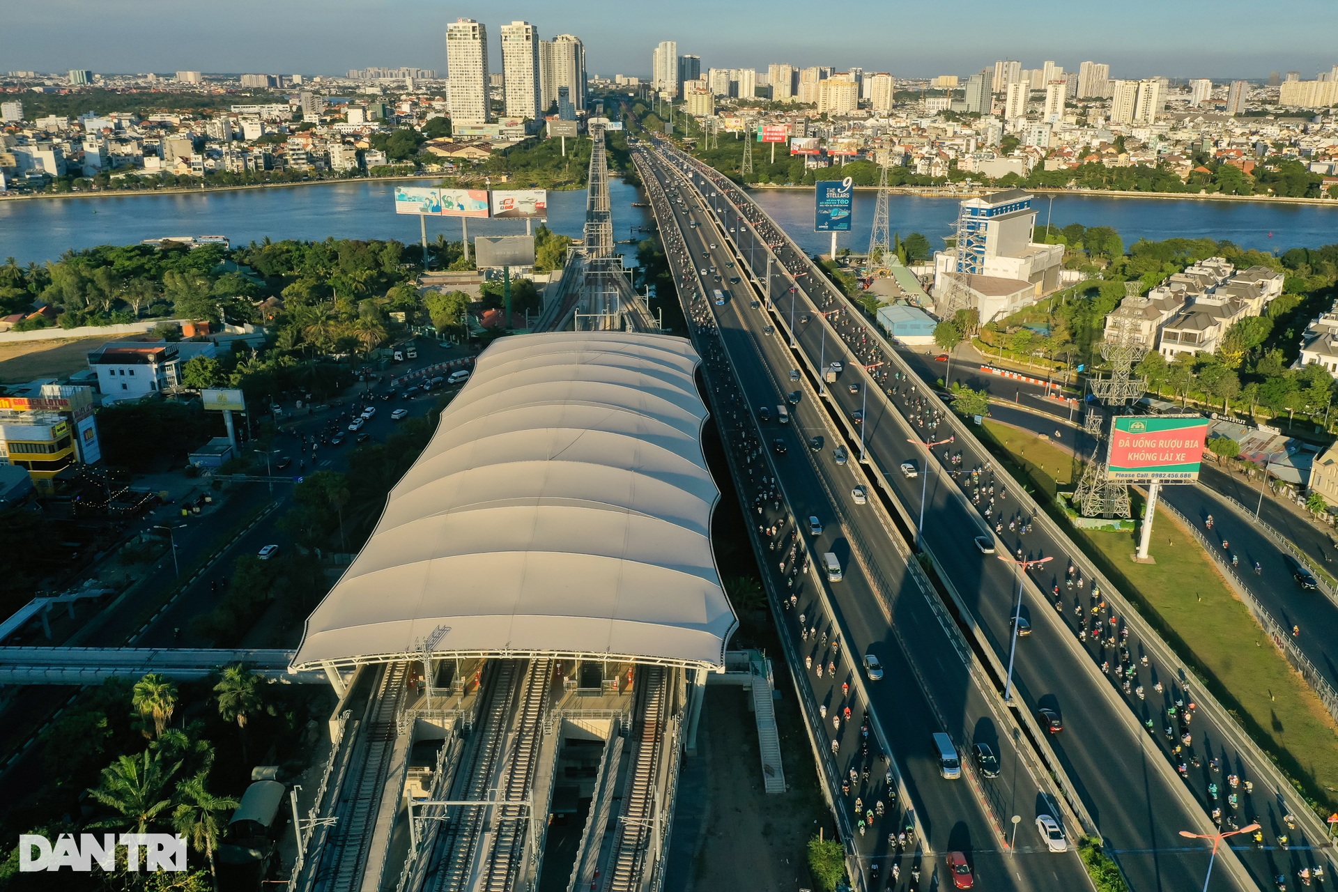 Diện mạo tuyến metro số 1 sau hơn 10 năm chờ đợi của người dân TPHCM - 9