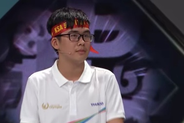 Nam sinh cùng trường với Quán quân chạm kỷ lục Olympia 21