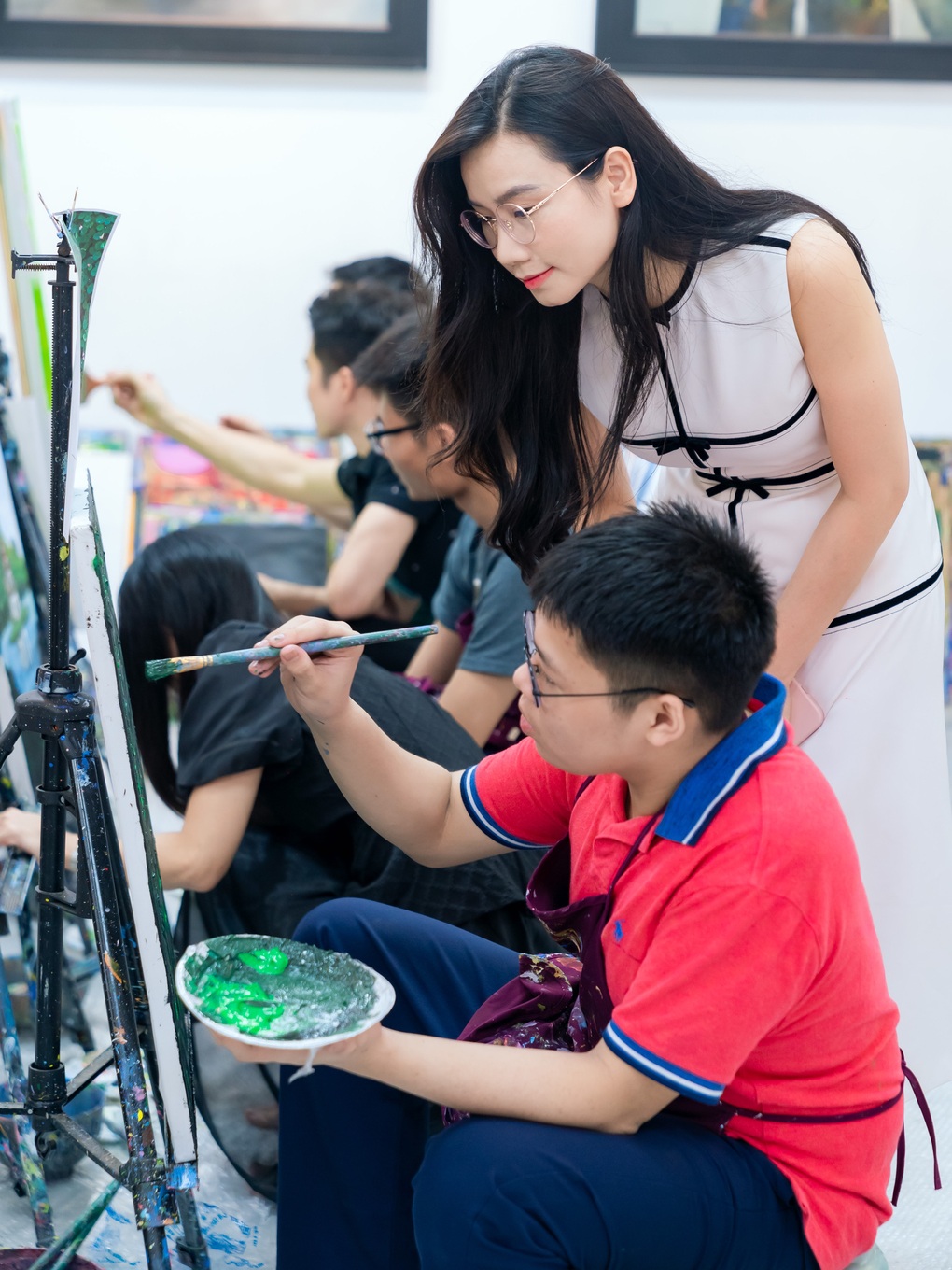 Tháng Tư hy vọng - nơi trẻ mắc chứng tự kỷ gửi gắm tài năng qua tranh vẽ - 1 Tháng Tư hy vọng - nơi trẻ mắc chứng tự kỷ gửi gắm tài năng qua tranh vẽ - 1