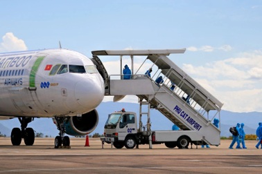 Chủ tịch Bình Định: Người dân khó khăn ở vùng dịch, tỉnh sẽ đón về