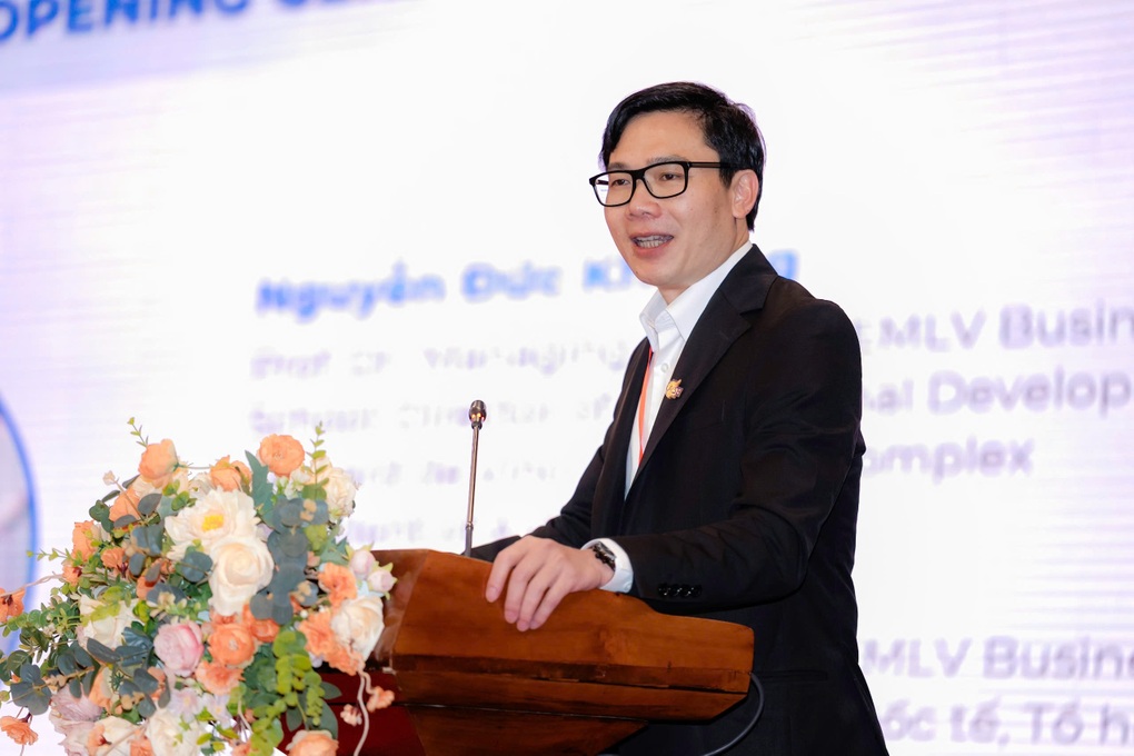 Silicon Valley expert talks about how Vietnam can grow by leaps and bounds - 1 Chuyên gia Thung lũng Silicon nói cách để Việt Nam tăng trưởng nhảy vọt - 1