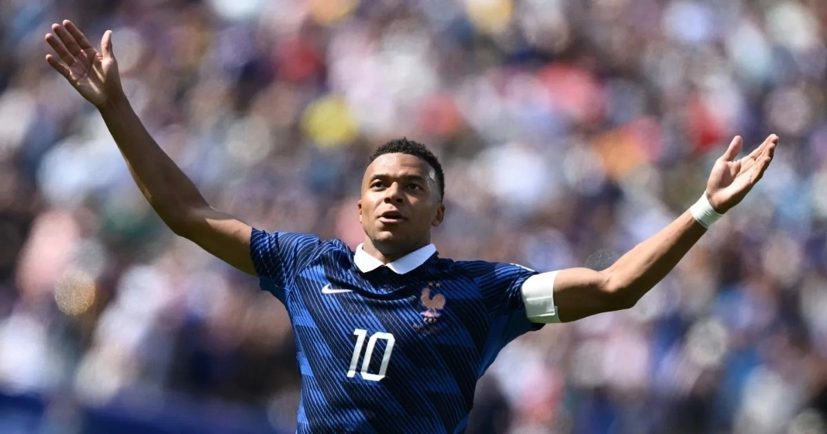 Mbappe: "Tôi muốn đánh đổi kỷ lục ghi bàn để được chơi chung kết World Cup"