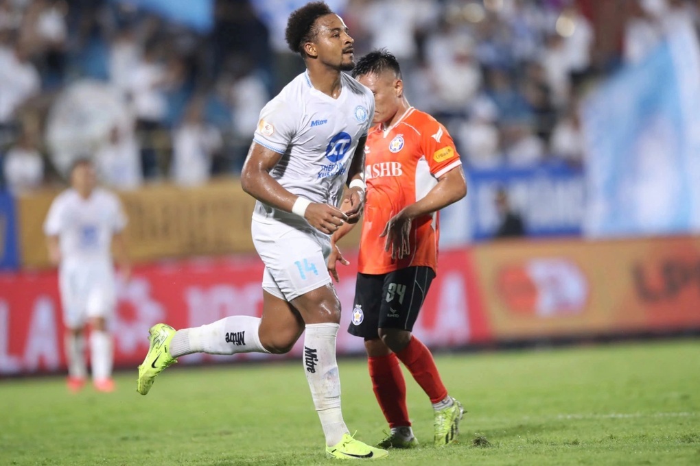 Torcedores do Sudeste Asiático reagem à naturalização de jogadores da seleção vietnamita - 1 CĐV Đông Nam Á phản ứng khi tuyển Việt Nam nhập tịch cầu thủ - 1