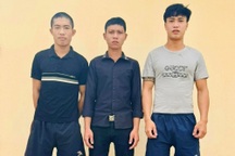 Rủ anh trai và hàng xóm đuổi đánh công an vì bị nhắc nhở nẹt pô