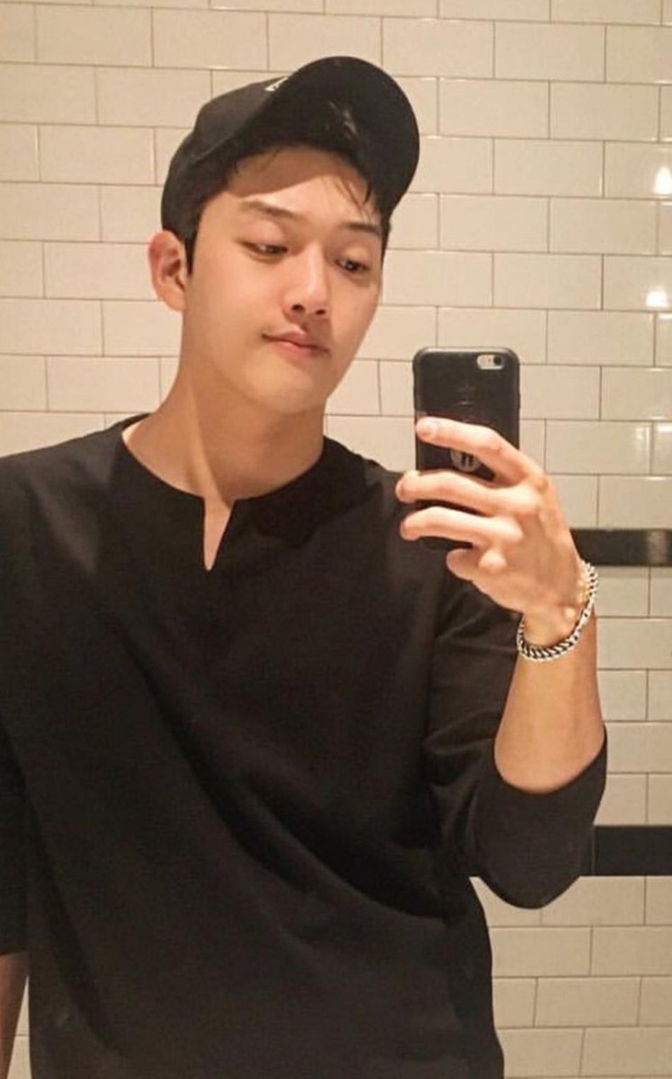 Mối tình đầy bạo lực và nước mắt của Goo Hara với người yêu cũ - 5 Mối tình đầy bạo lực và nước mắt của Goo Hara với người yêu cũ - 5