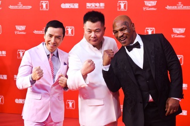 Nhà sản xuất phim "Diệp Vấn 3" bị bắt ở Mỹ